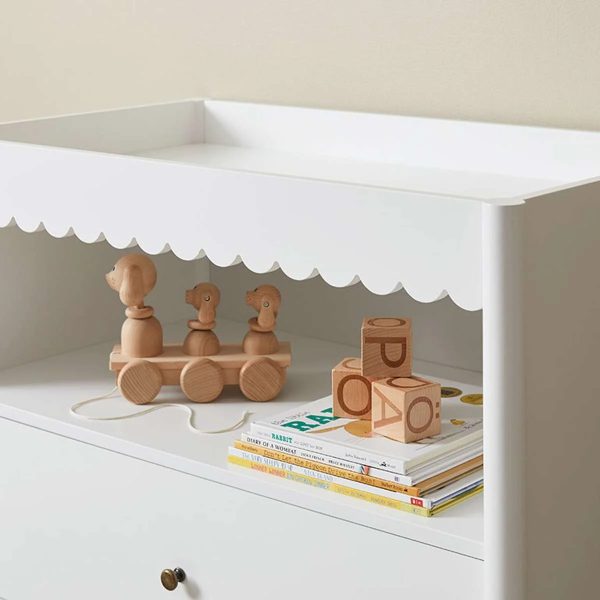 Aela Change Table – White