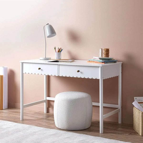 Aela Desk