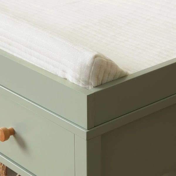 Elio Change Table