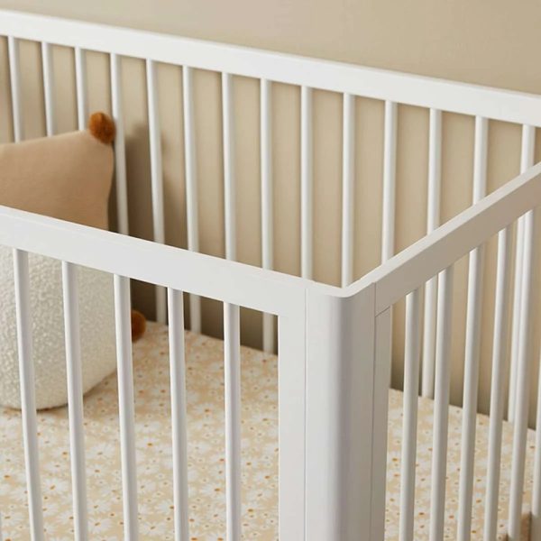 Aela Baby Cot
