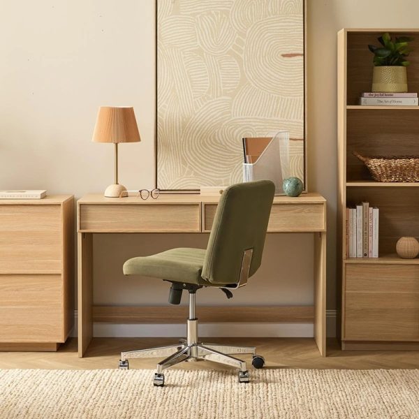 Madiega Desk
